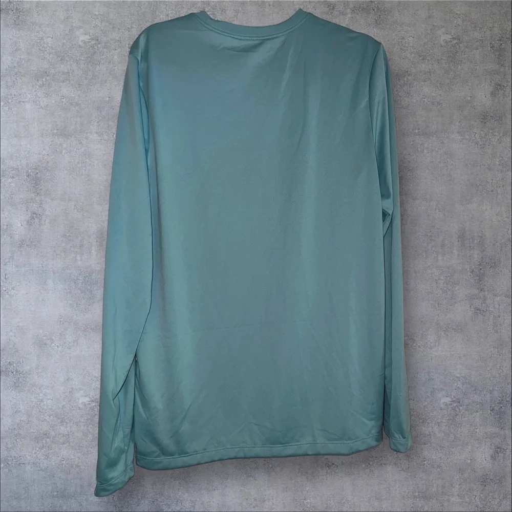 Nike Women's Aqua Long Sleeve Tee‎
